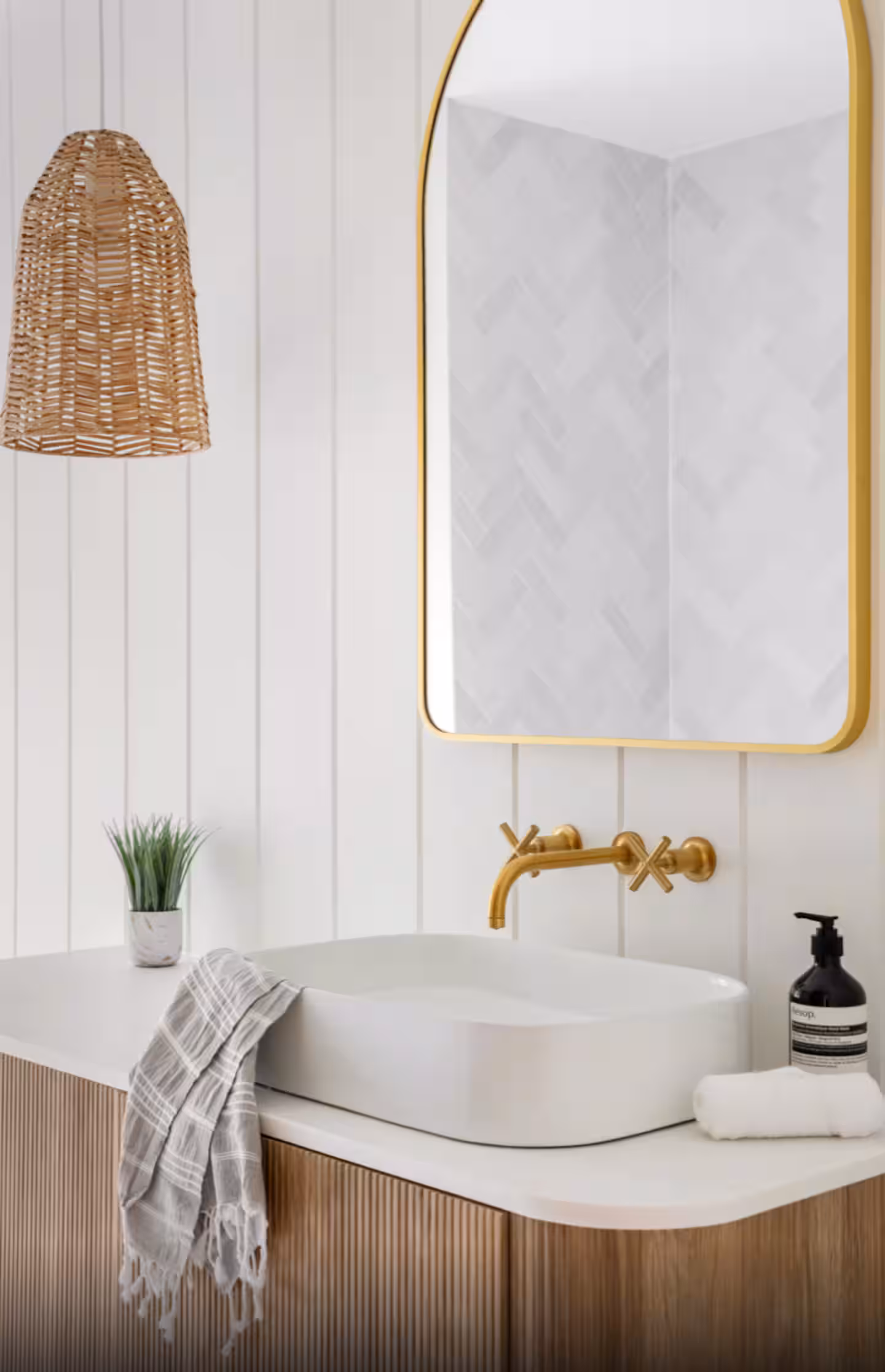 Hamptons Ayfraym marquee